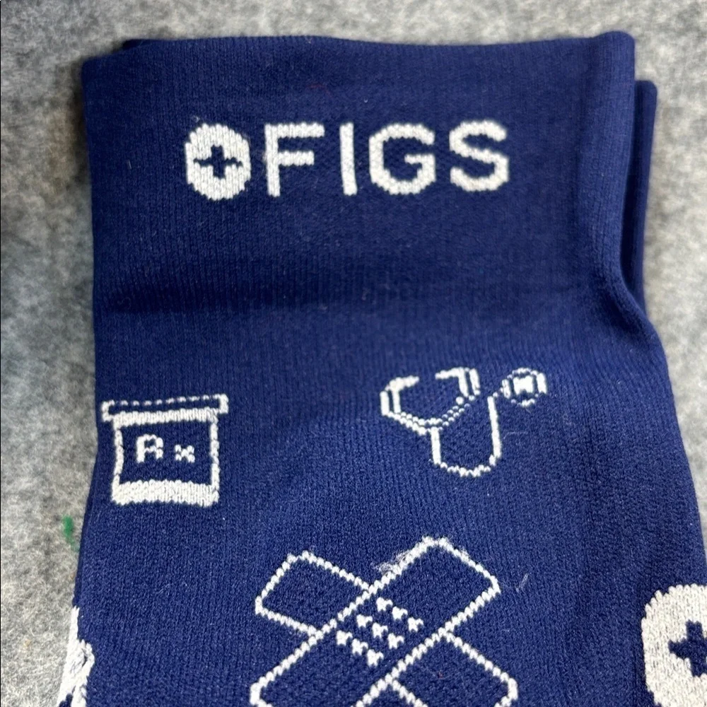 FIGS 100% Awesome compression blue white medical series  Patterned socks S